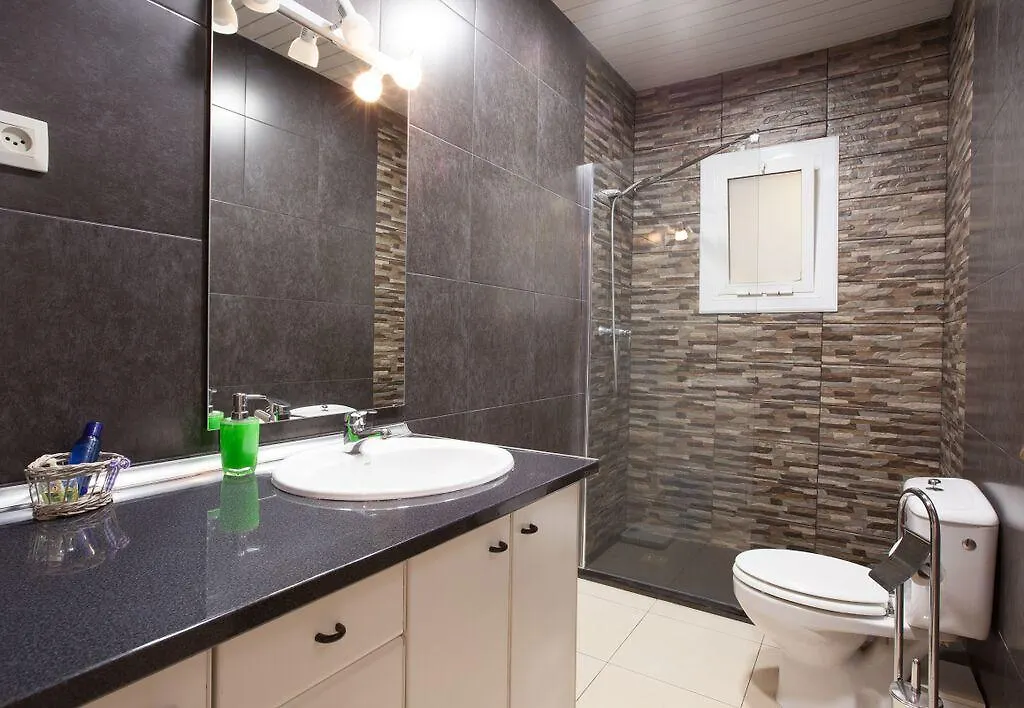 Your Home - Sagrada Familia Apartment Barcelona