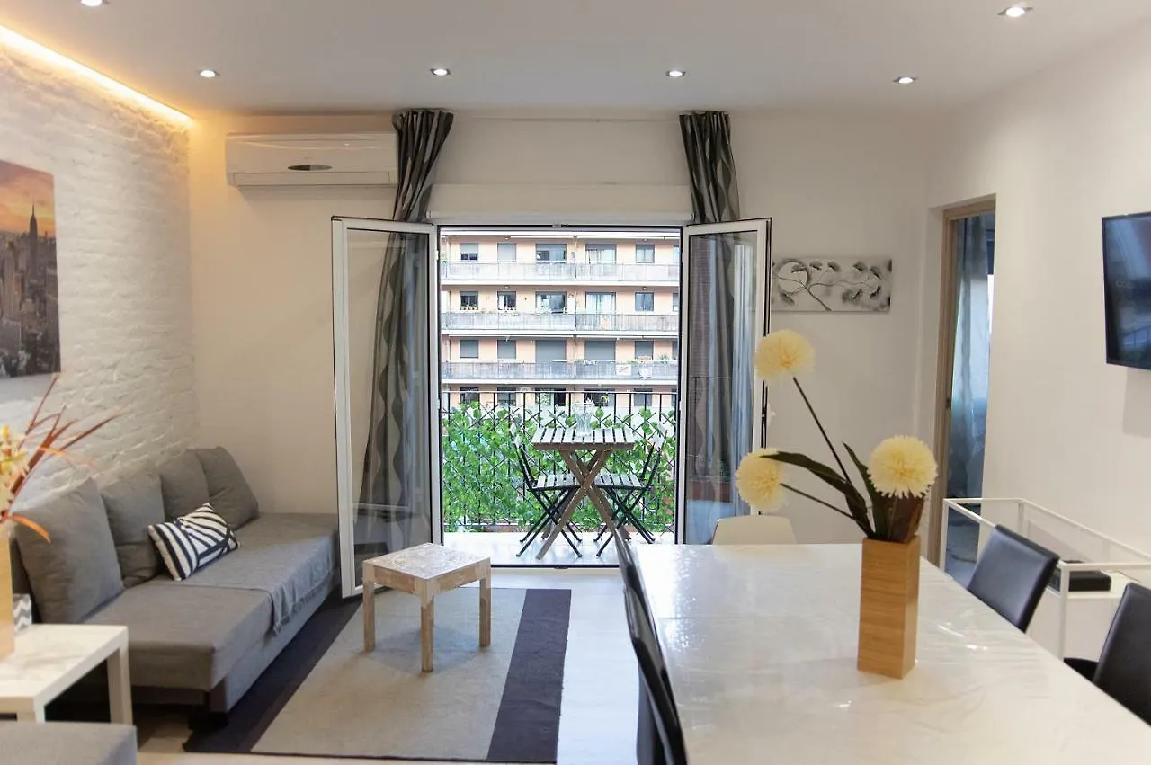 Your Home - Sagrada Familia Apartment Barcelona
